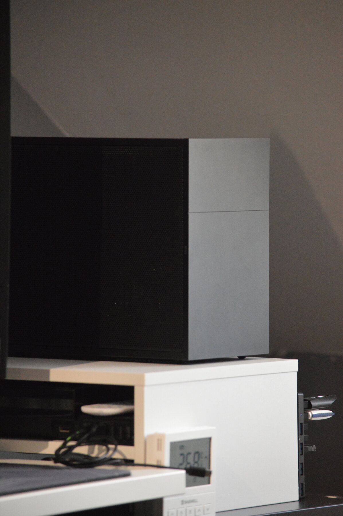 Custom compact ITX workstation